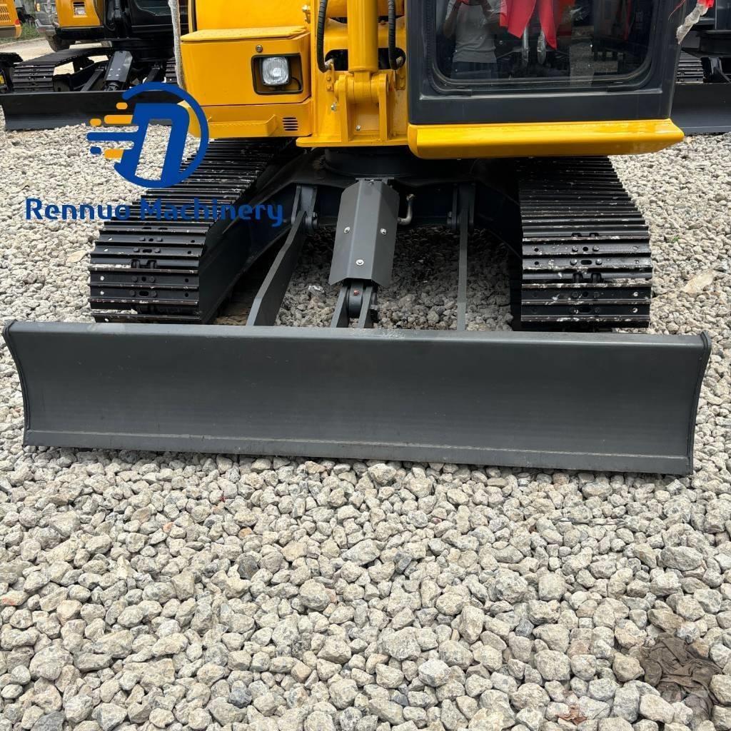 Komatsu PC 70-8 小型挖掘机