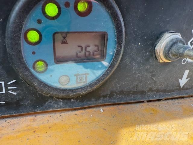 Haulotte Compact 10 剪叉式升降机