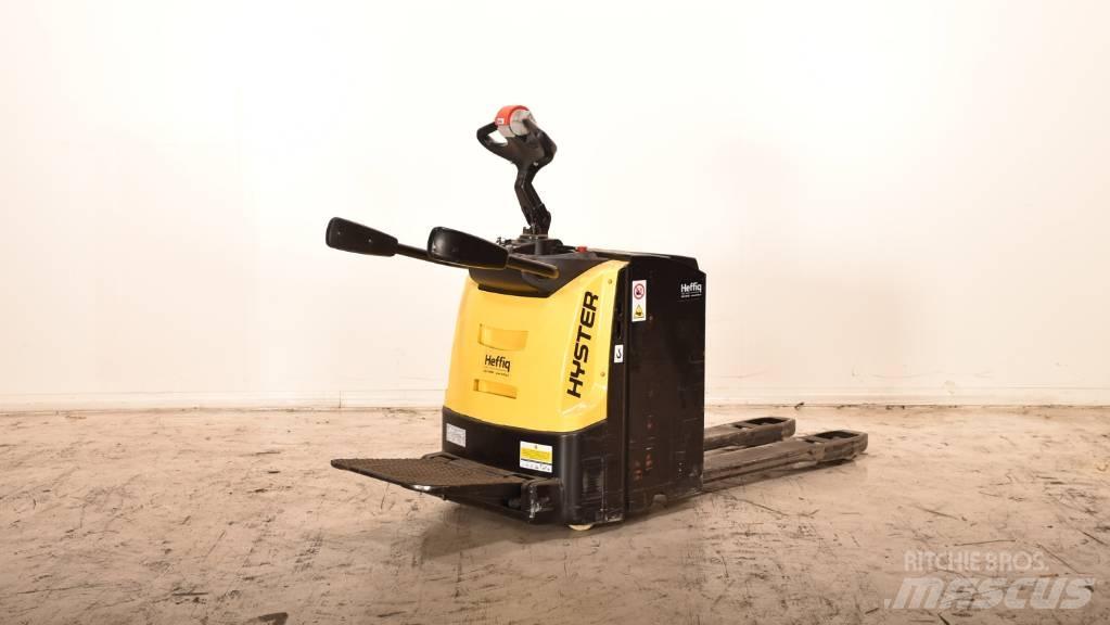 Hyster P3.0S 电动搬运车