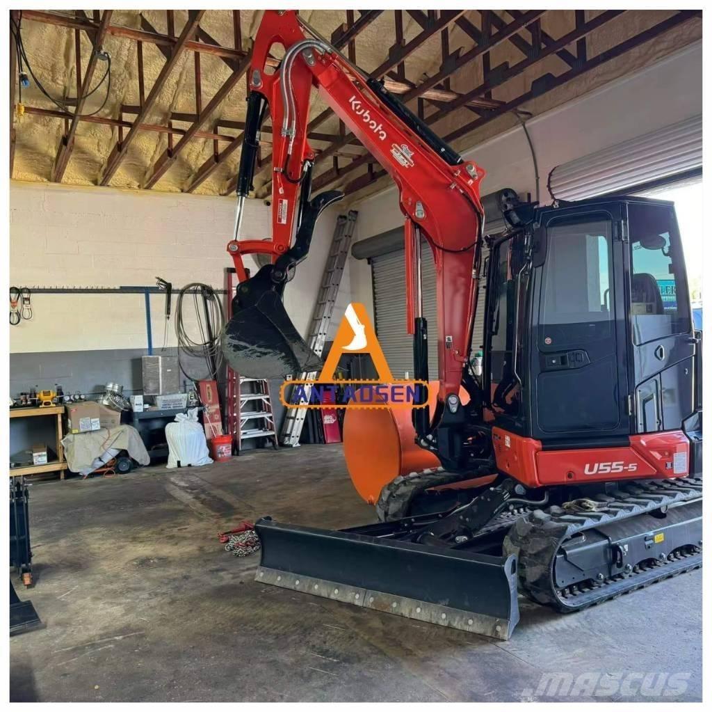 Kubota U55-5 小型挖掘机