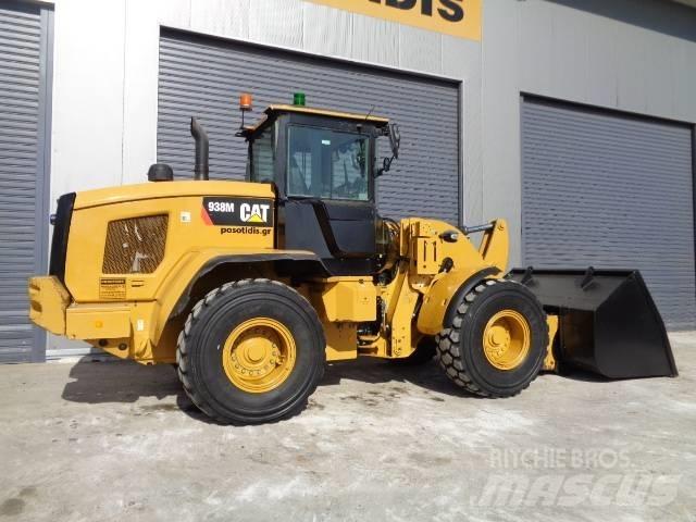CAT 938M 轮式装载机