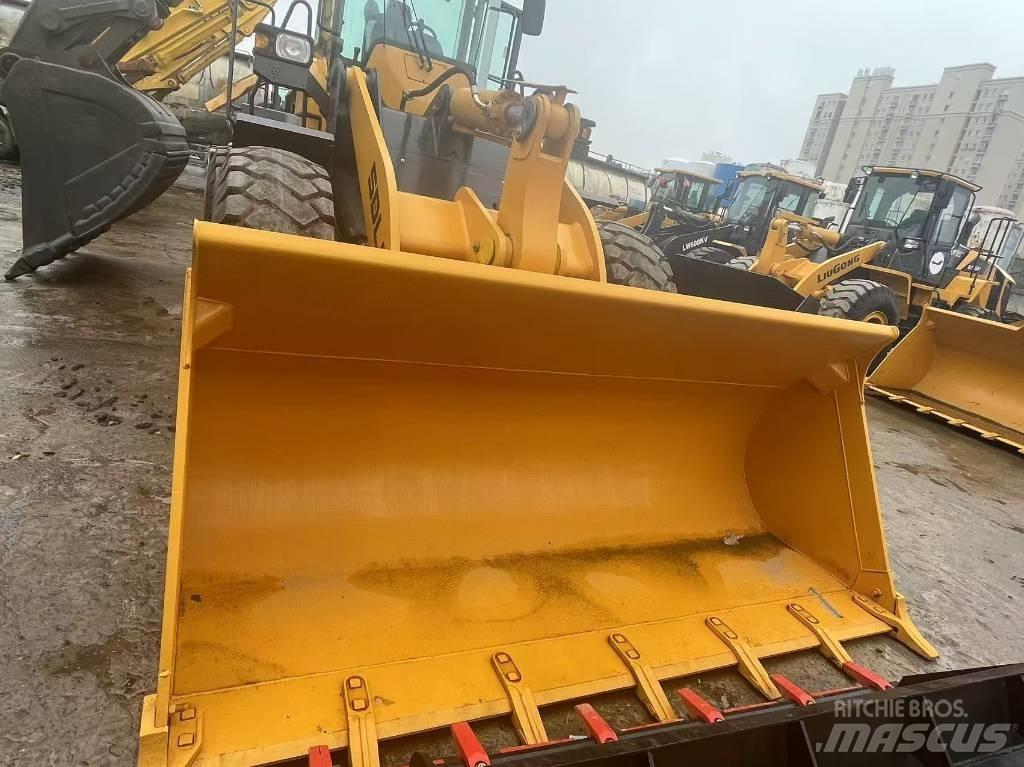 SDLG 958F 轮式装载机