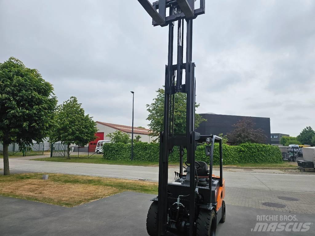 Doosan D 35 S-7 柴油叉车