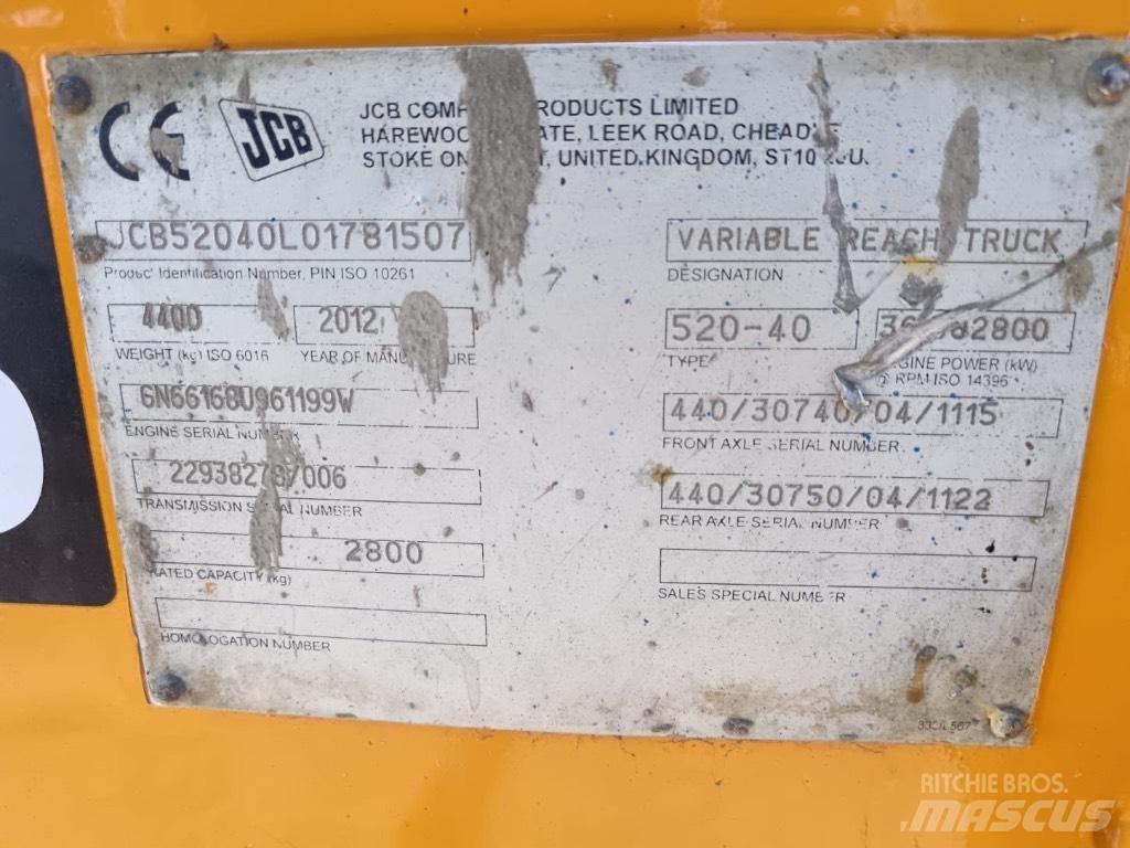 JCB 520-40 伸缩臂叉装车|叉装车