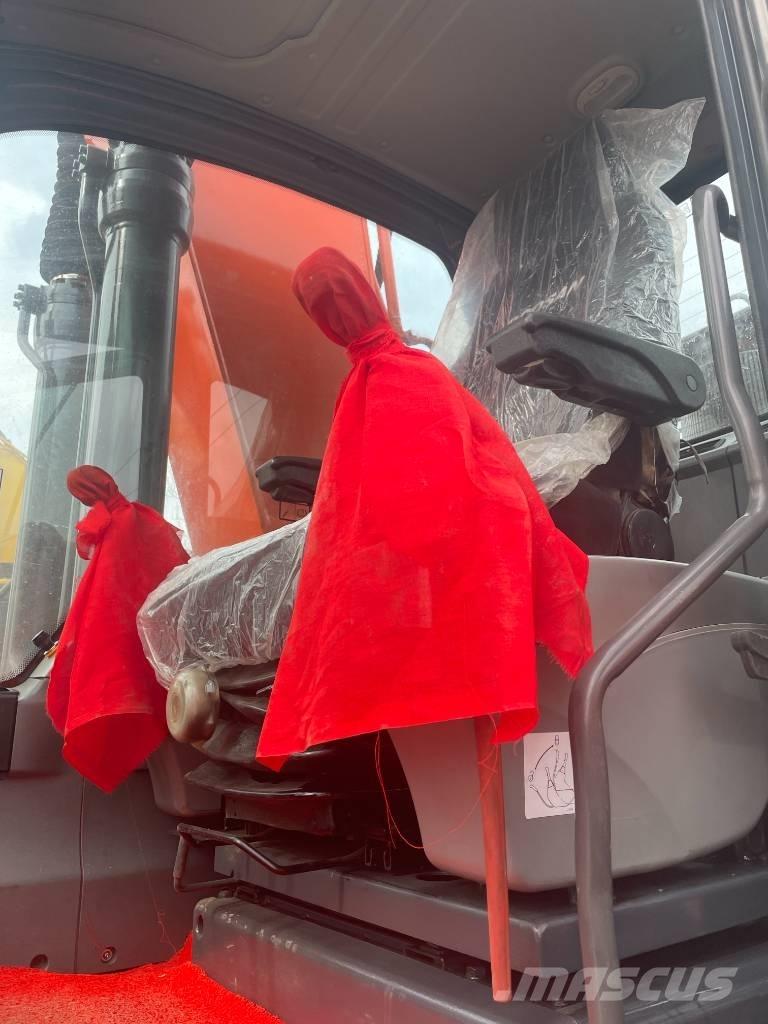 Doosan DX 225 履带挖掘机