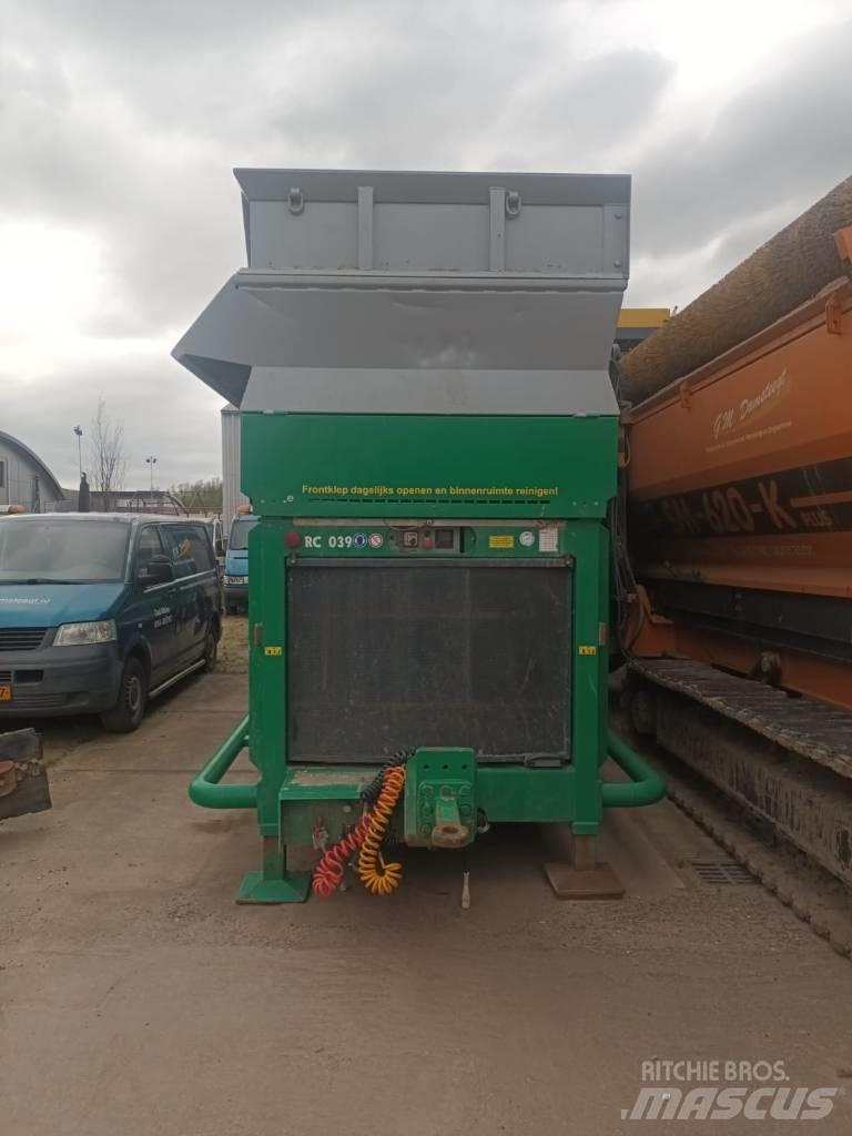 Komptech Cribus 3800 移动式筛分机
