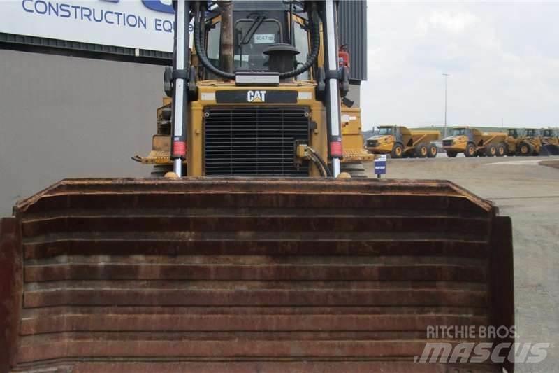 CAT D6R 履带式推土机