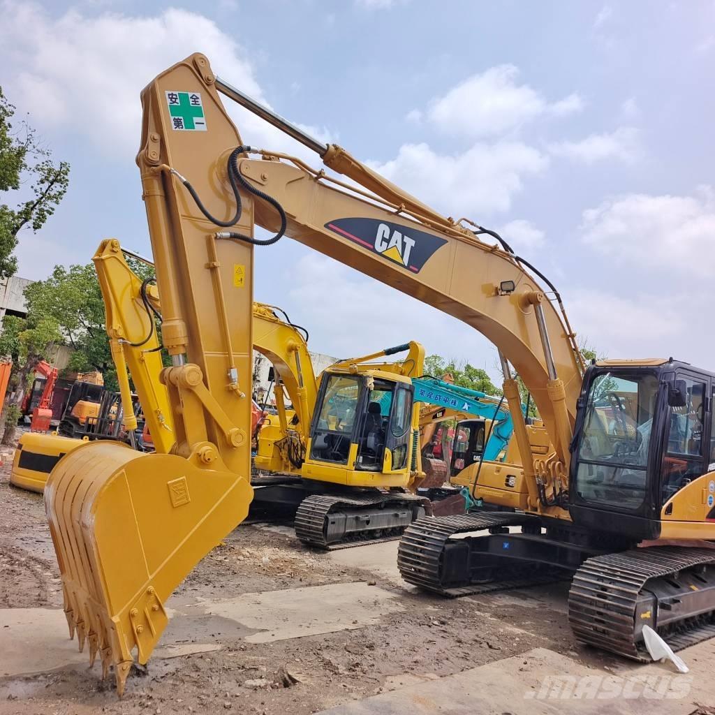 CAT 320 CL 履带挖掘机