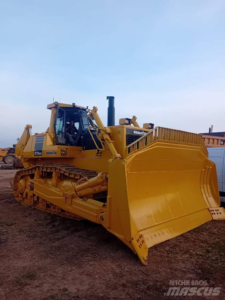Komatsu D375AX 履带式推土机