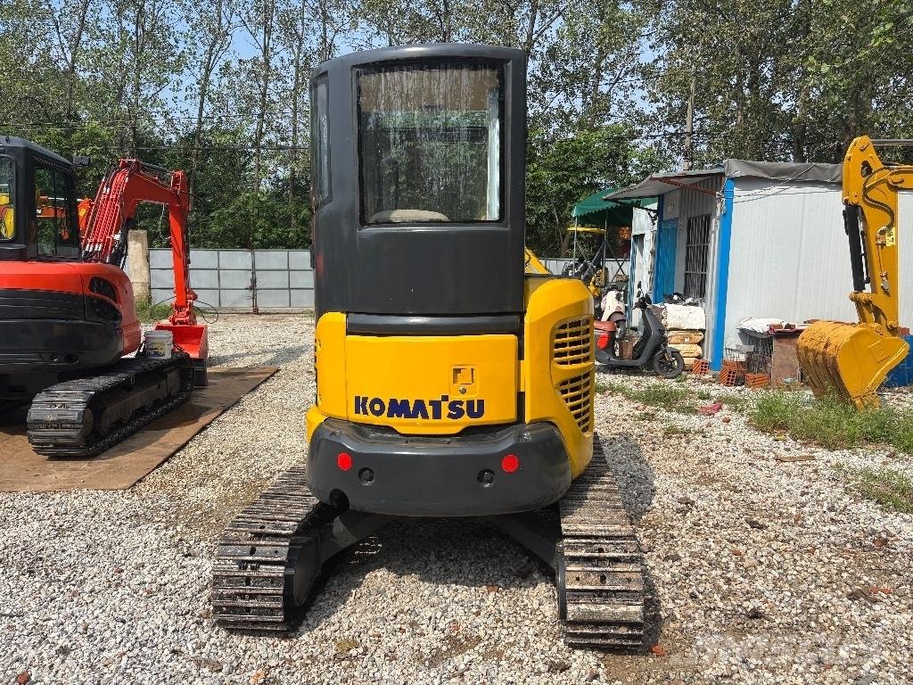 Komatsu PC 35 MR 小型挖掘机