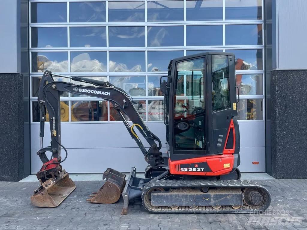 Eurocomach ES25ZT 小型挖掘机