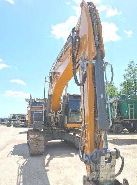 Liebherr R 930 NLC 履带挖掘机