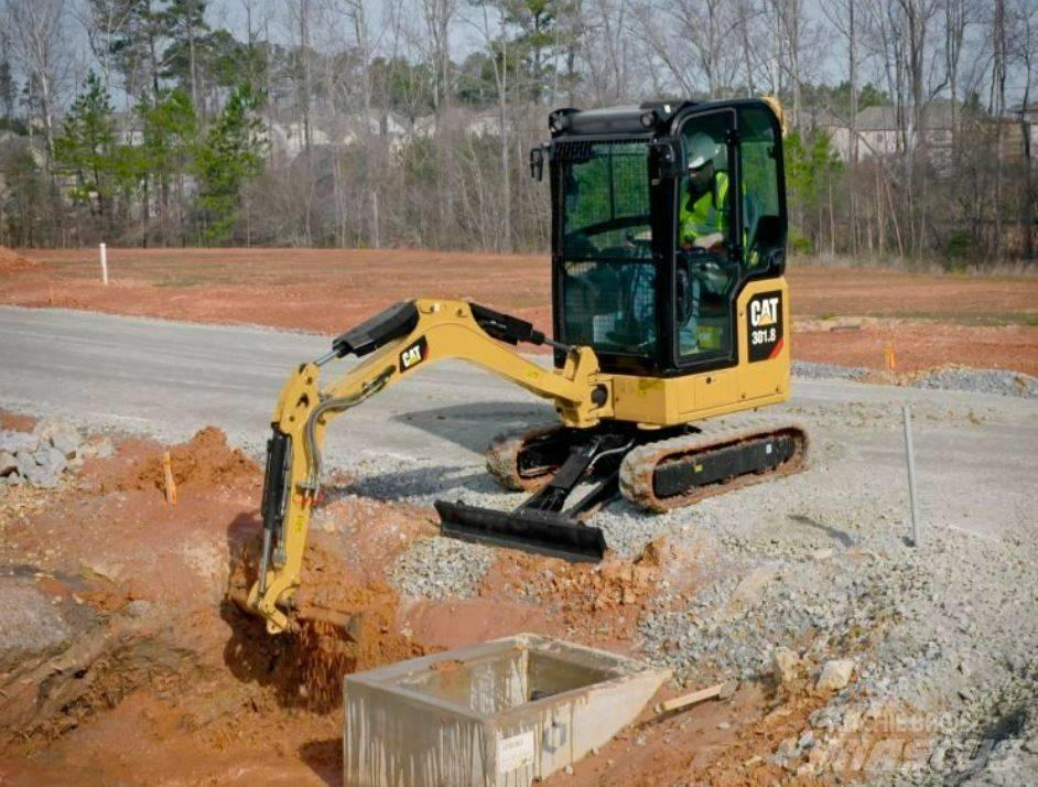 CAT 301.8 UTHYRES 小型挖掘机