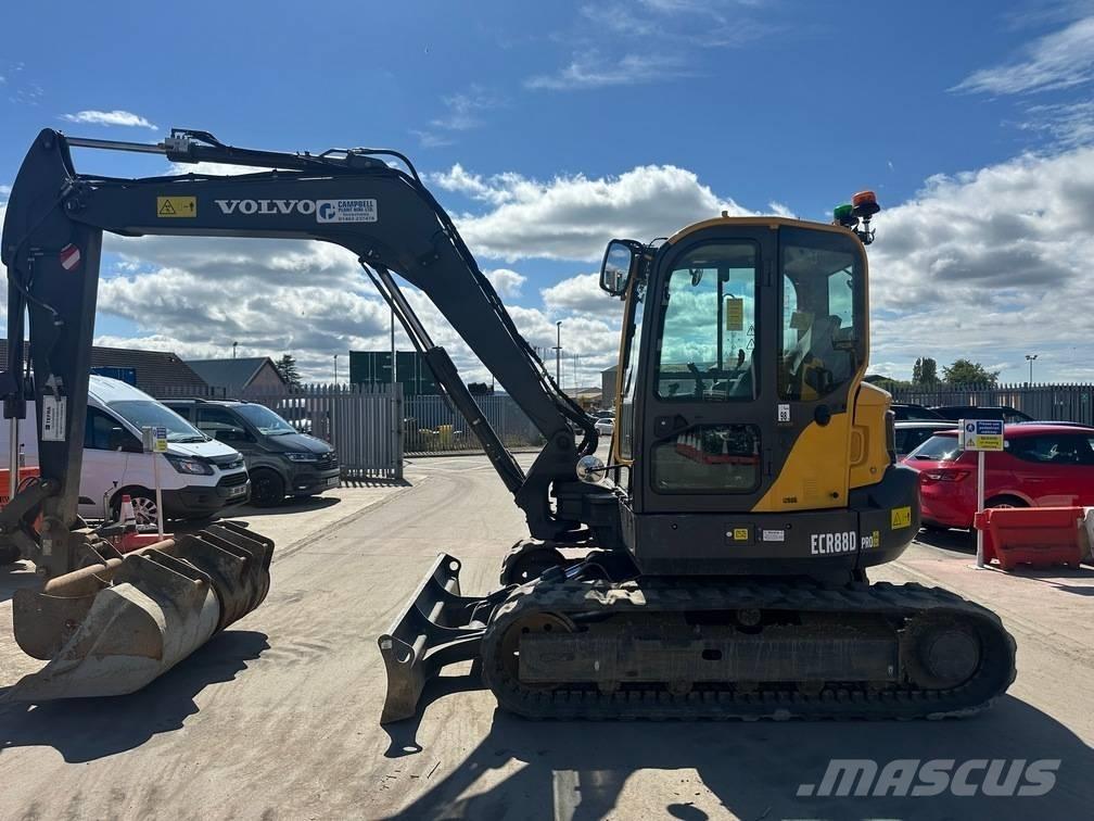 Volvo ECR 88 D 中型挖掘机