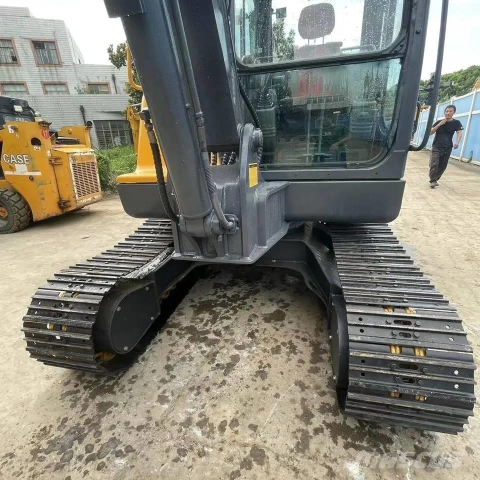 Volvo EC55D 小型挖掘机