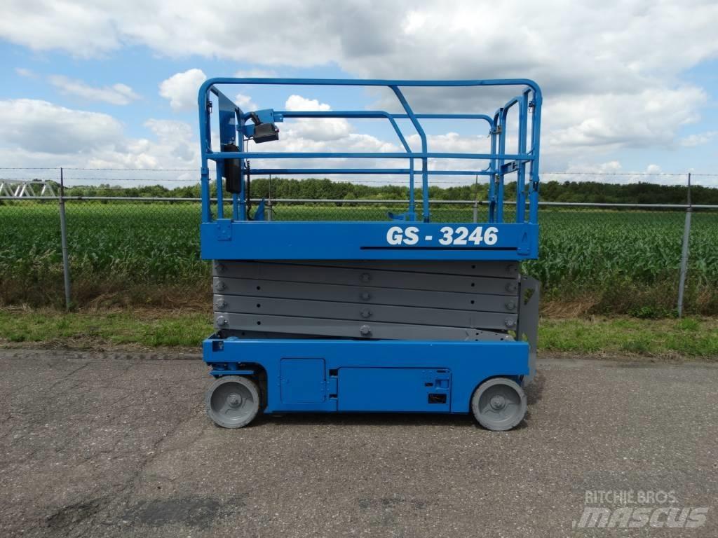 Genie GS 3246 剪叉式升降机