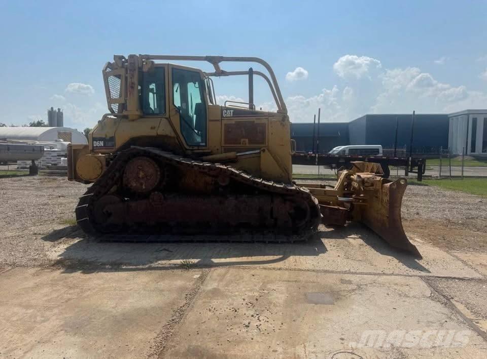 CAT D 6 N 履带式推土机