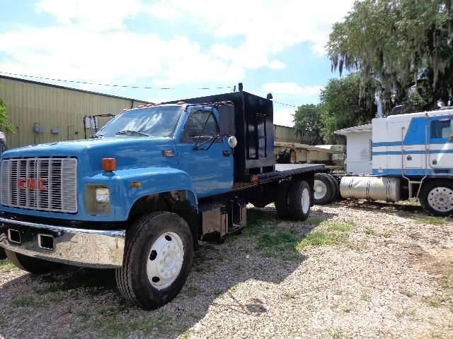 GMC C7500 平板栏板货车