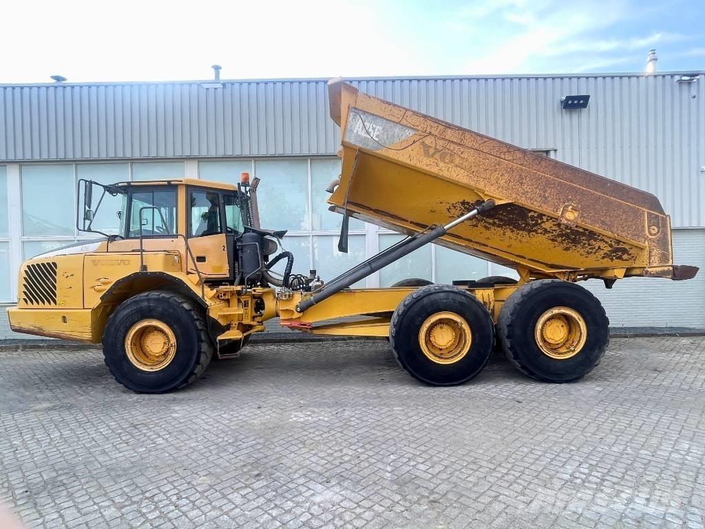 Volvo A25E 铰接式自卸车