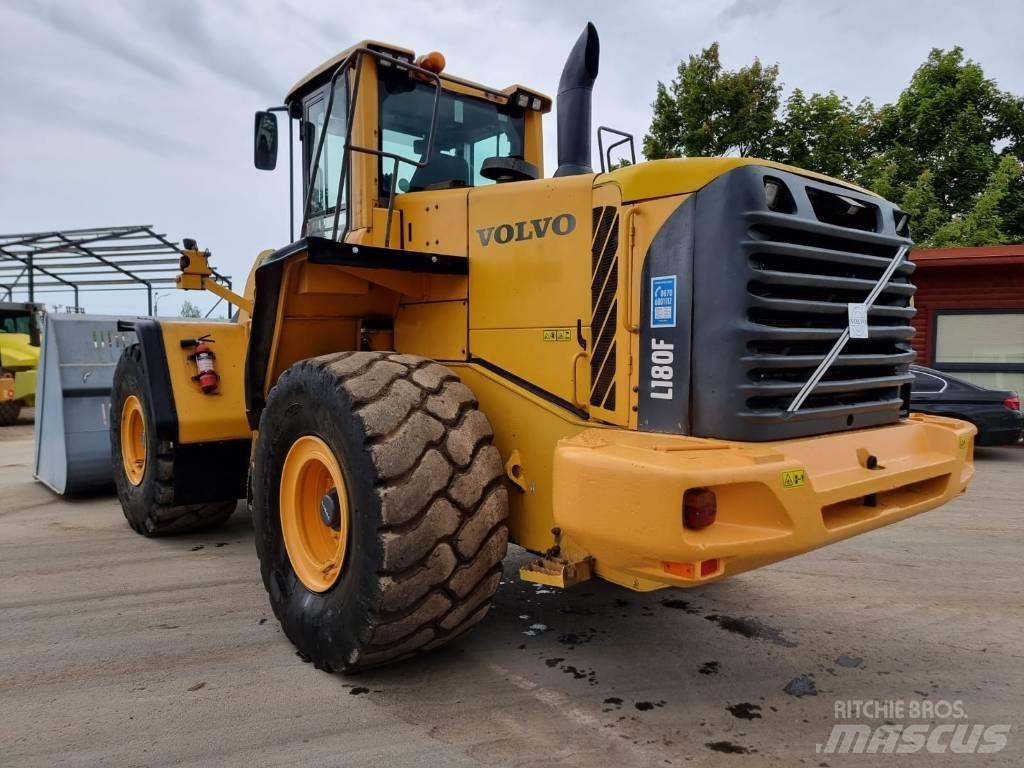 Volvo L 180 F 轮式装载机