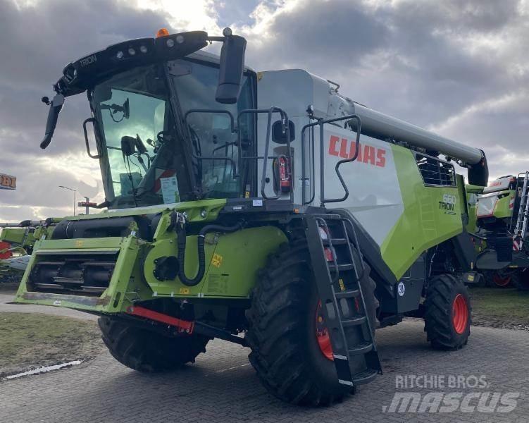 CLAAS TRION 660 联合收割机