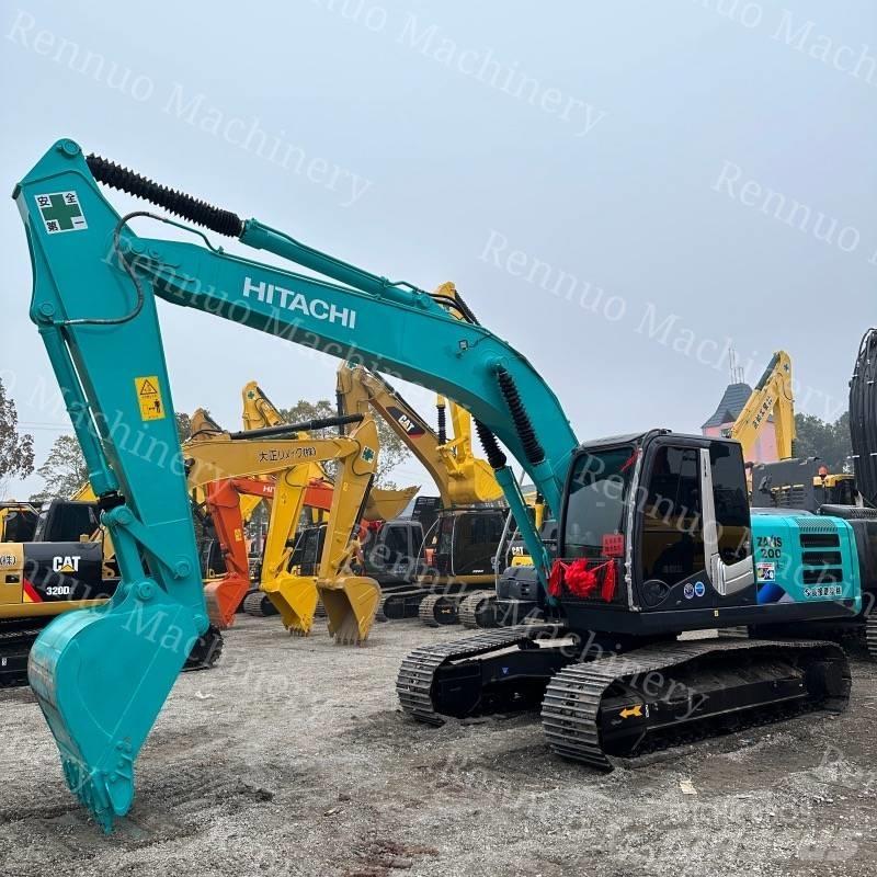 Hitachi ZX 200 履带挖掘机