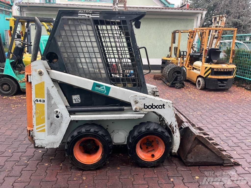 Bobcat 443    V-4129 伸缩臂叉装车|叉装车
