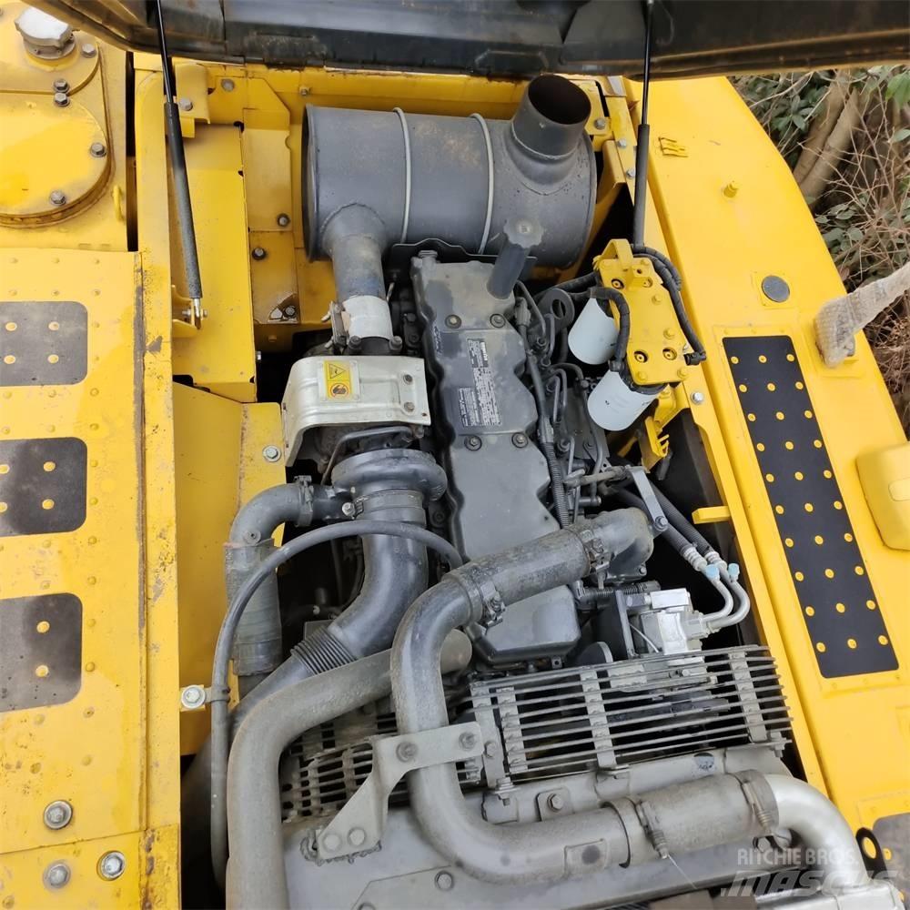 Komatsu PC 210 LC 履带挖掘机