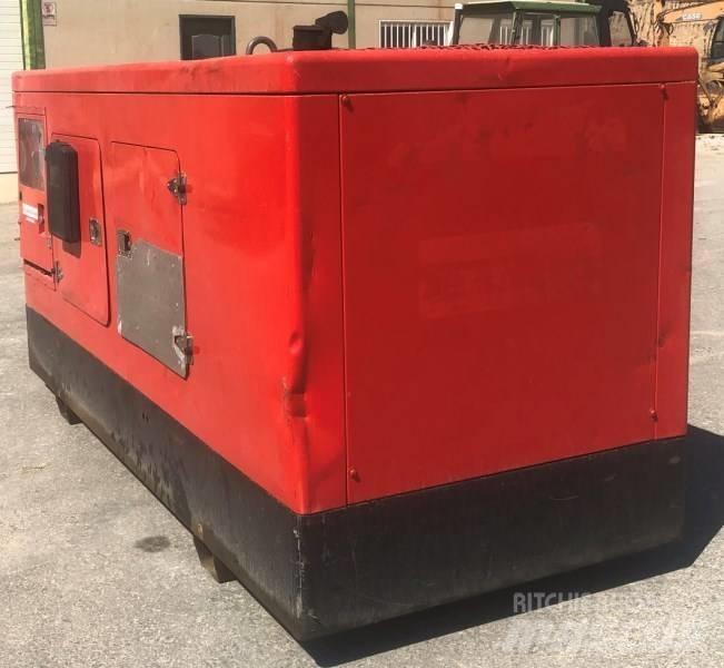 Himoinsa HIW 100 柴油发电机