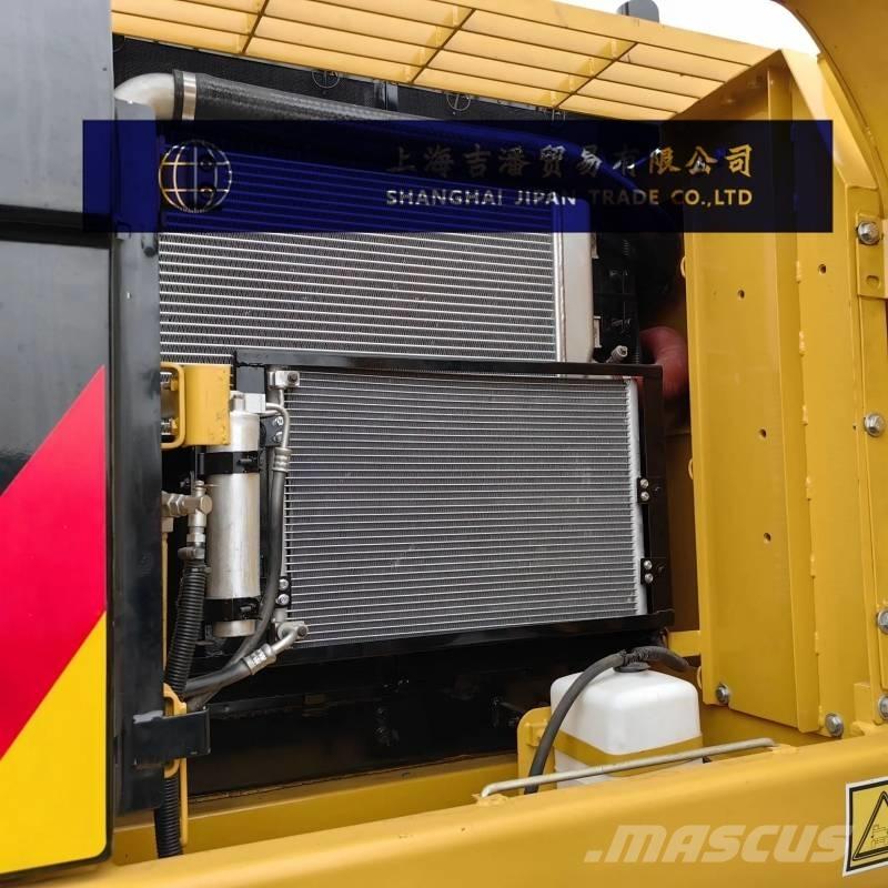 CAT 320 D 履带挖掘机