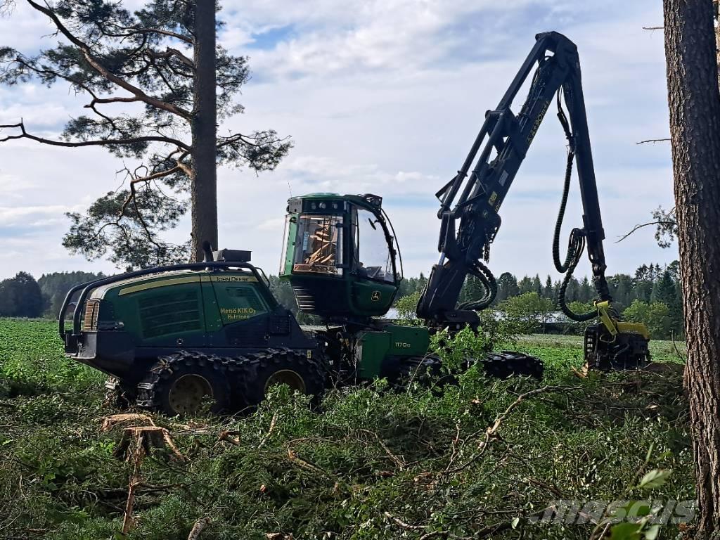 John Deere 1170G 收割机