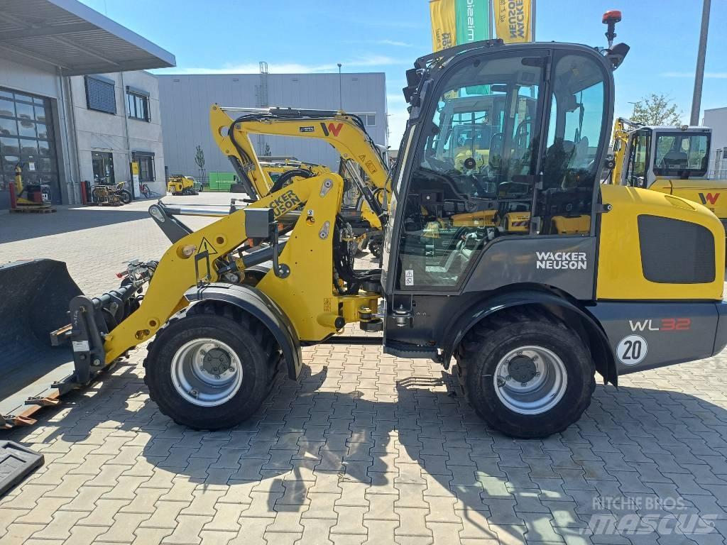 Wacker Neuson WL32 轮式装载机