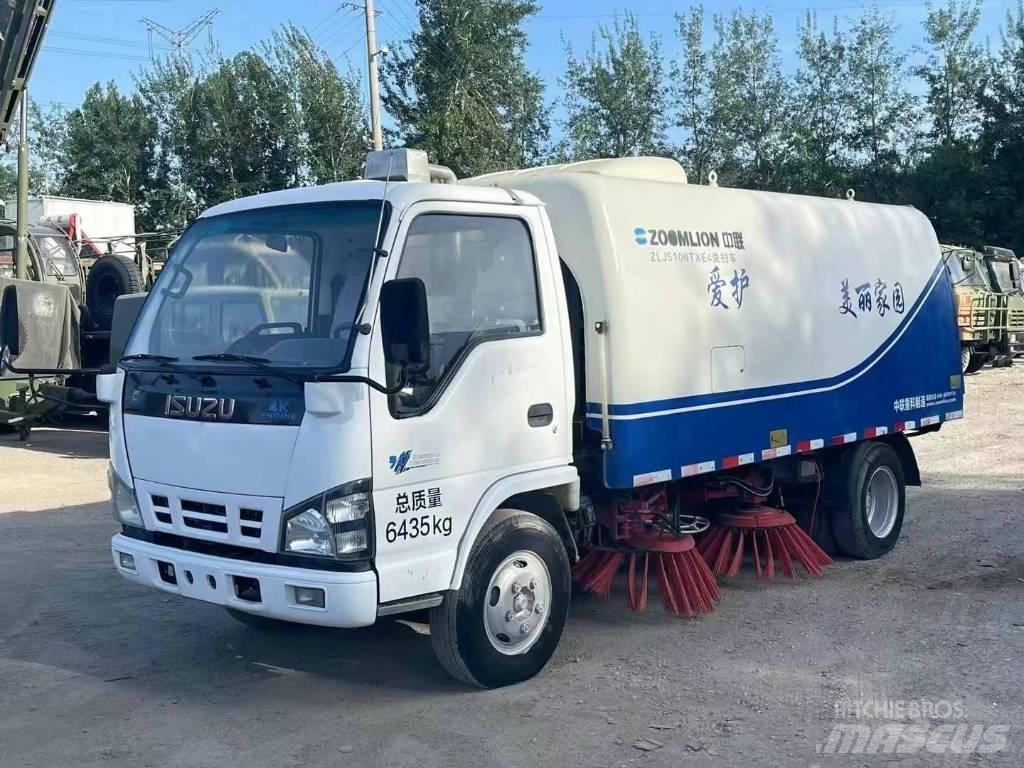 Isuzu 4K 道路清扫车