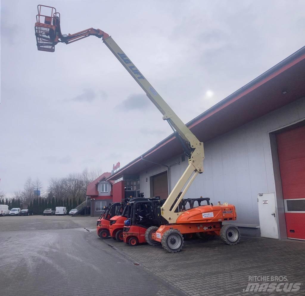 JLG M 600 JP 曲臂高空工作平台