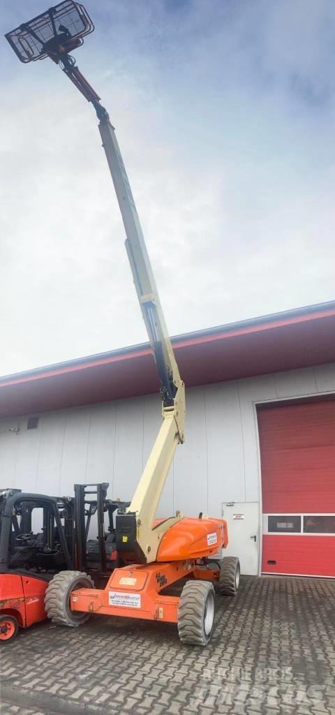 JLG M 600 JP 曲臂高空工作平台