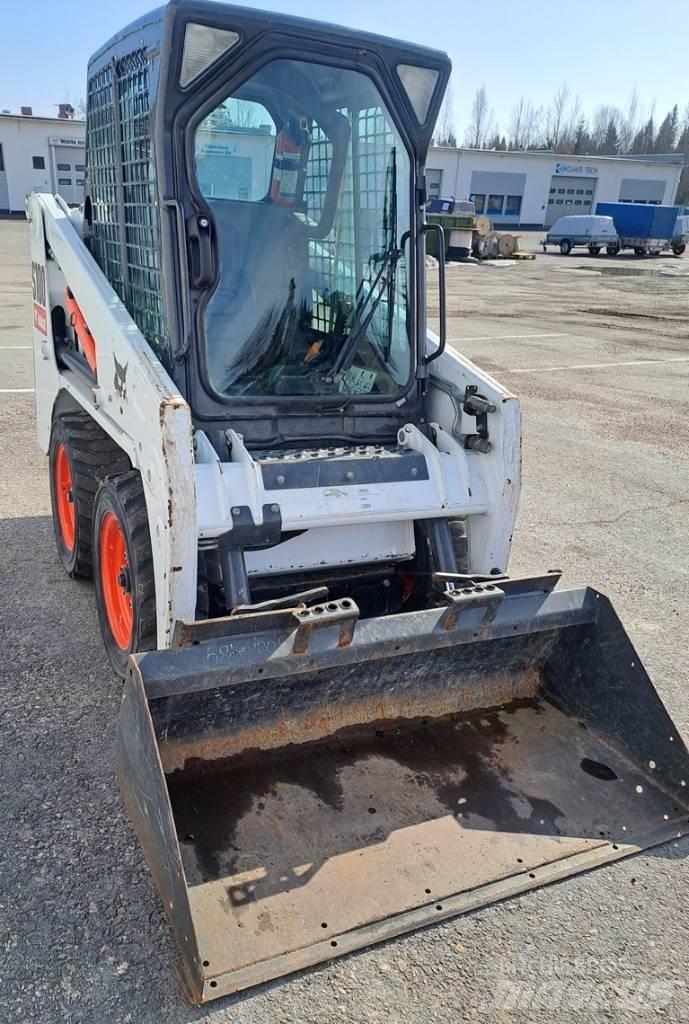Bobcat S 100 滑移装载机