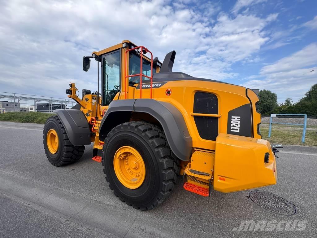 Volvo L 120 H2 轮式装载机