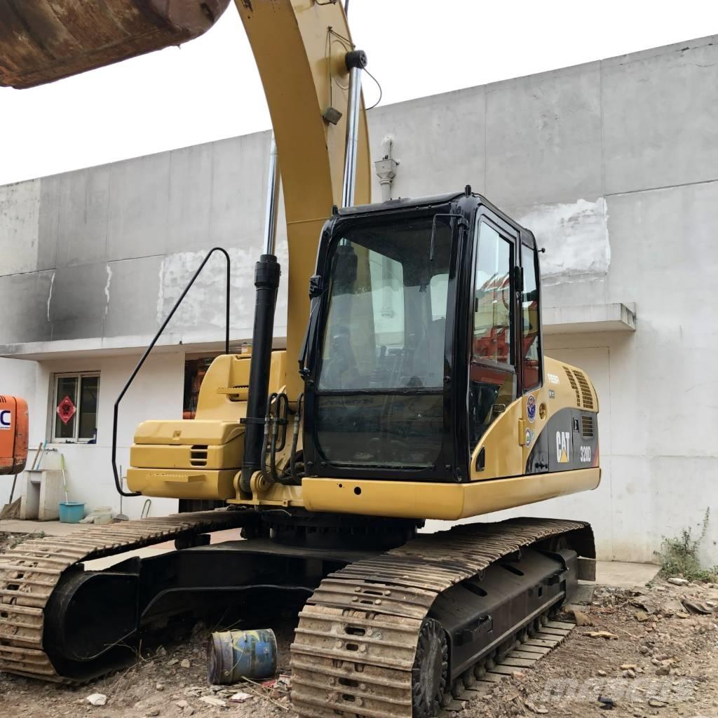 CAT 320 D 履带挖掘机