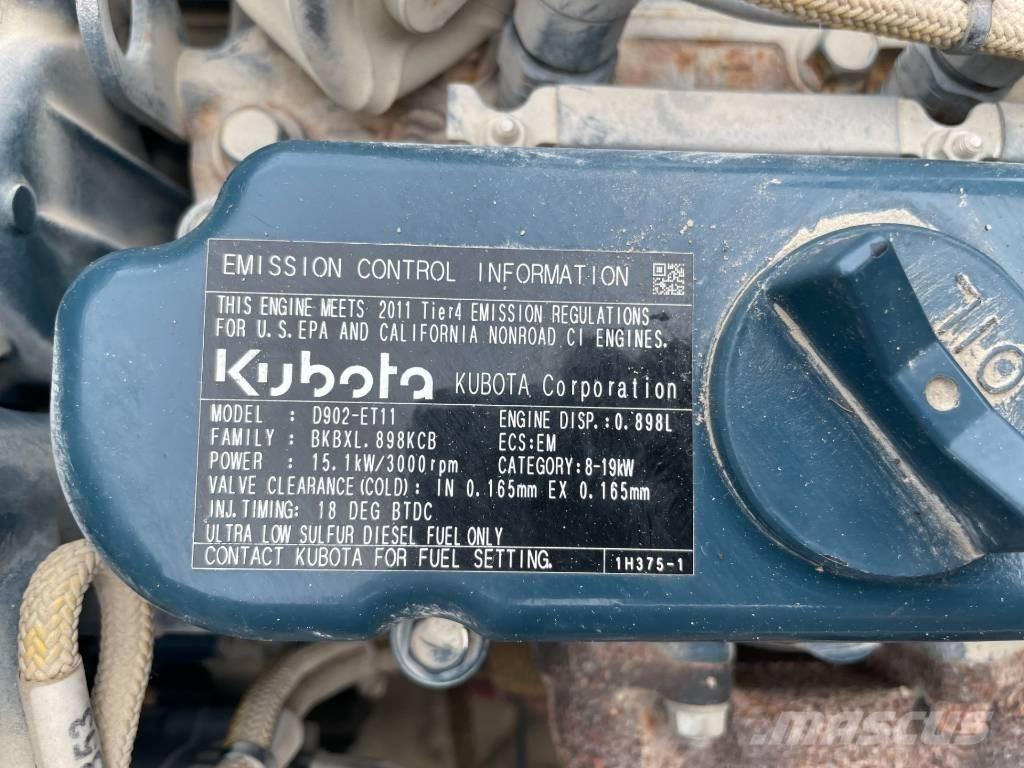 Bomag BW 90 AD-5 双轮压路机