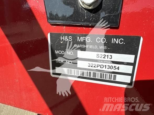 H&S 2213 撒肥机
