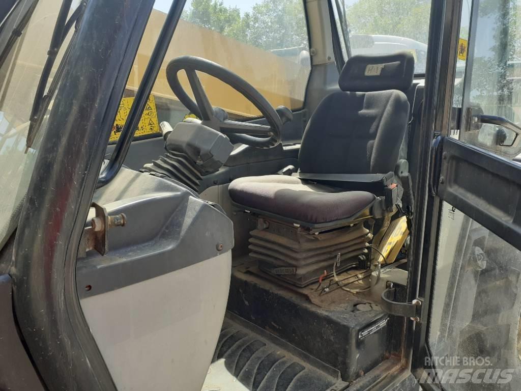CAT TH 337 c 电动叉车