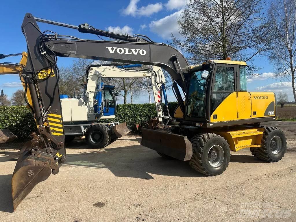 Volvo EW160 轮式挖掘机
