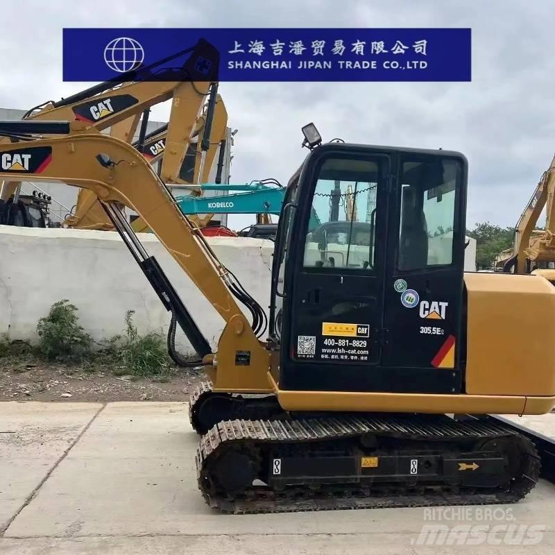 CAT 305.5 E 小型挖掘机
