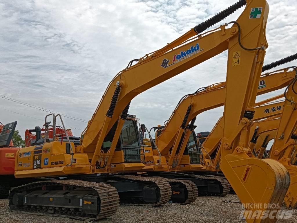 Komatsu PC 210-8 履带挖掘机