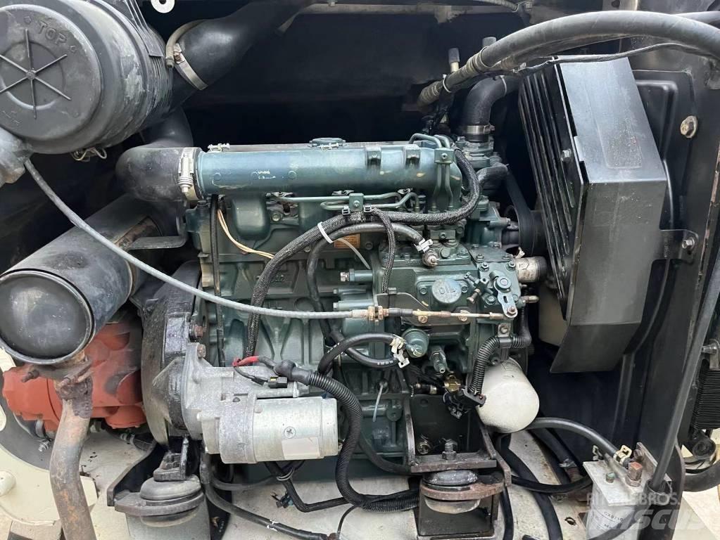 Bobcat 331 小型挖掘机