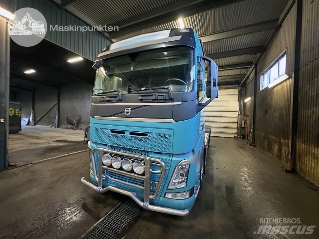 Volvo FH 13 500 工程吊钩车