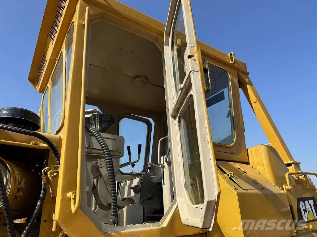 CAT D 8 K 履带式推土机