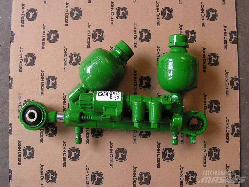 John Deere 6150 R 驾驶室与内部