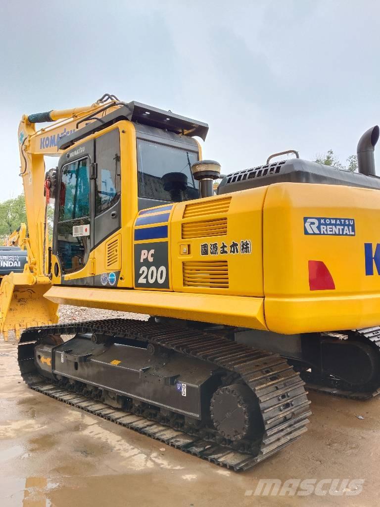 Komatsu PC200-8 履带挖掘机