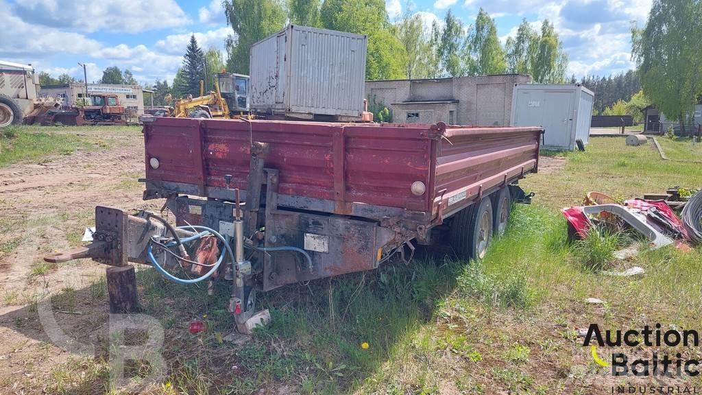 Fliegl TSK 100 侧帘半挂车